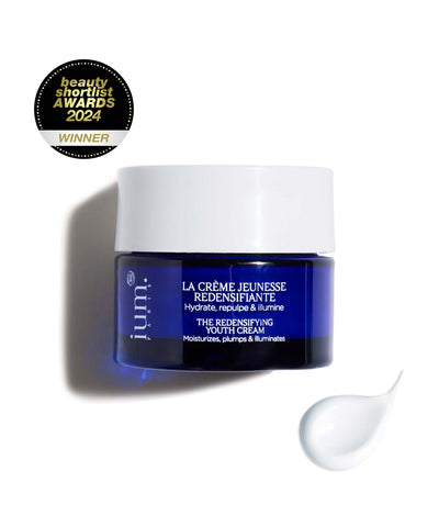 Crème Jeunesse Redensifiante IUM Paris, pot bleu, hydratante, repulpante et illuminante, lauréate du Beauty Shortlist Awards 2024, produit cosmétique bio naturel à 99%.